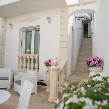 B&B Corte Dell' Immacolata Тавиано Екстериор снимка