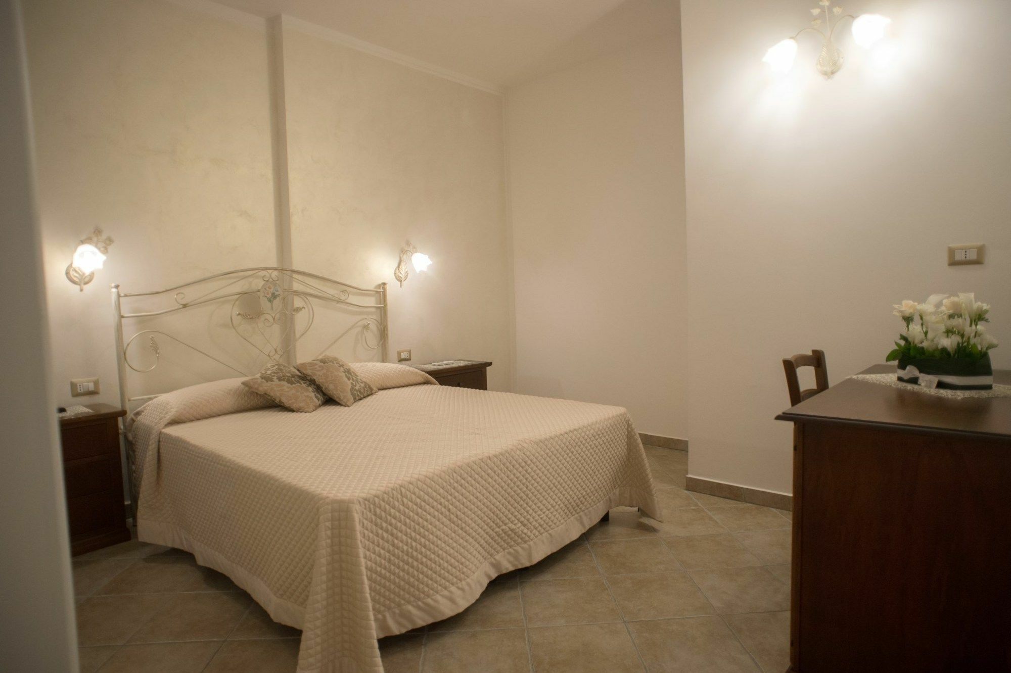 B&B Corte Dell' Immacolata Тавиано Екстериор снимка