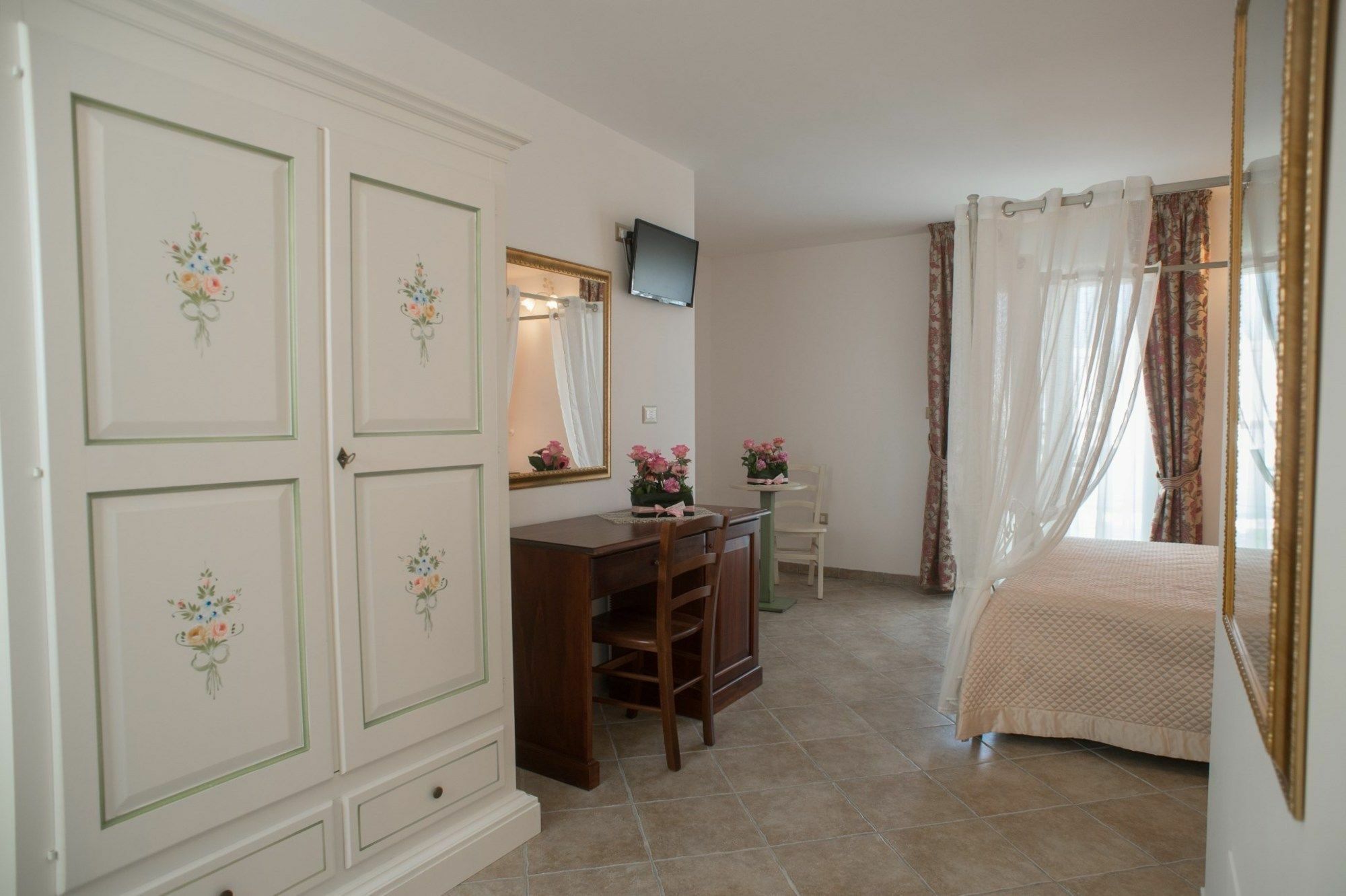 B&B Corte Dell' Immacolata Тавиано Екстериор снимка